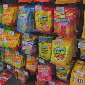 Meet your Posher, Amelia